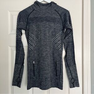 Lululemon Rest Less Hoodie Heathered Grey Size 6 Workout Pilates Activewear Hood